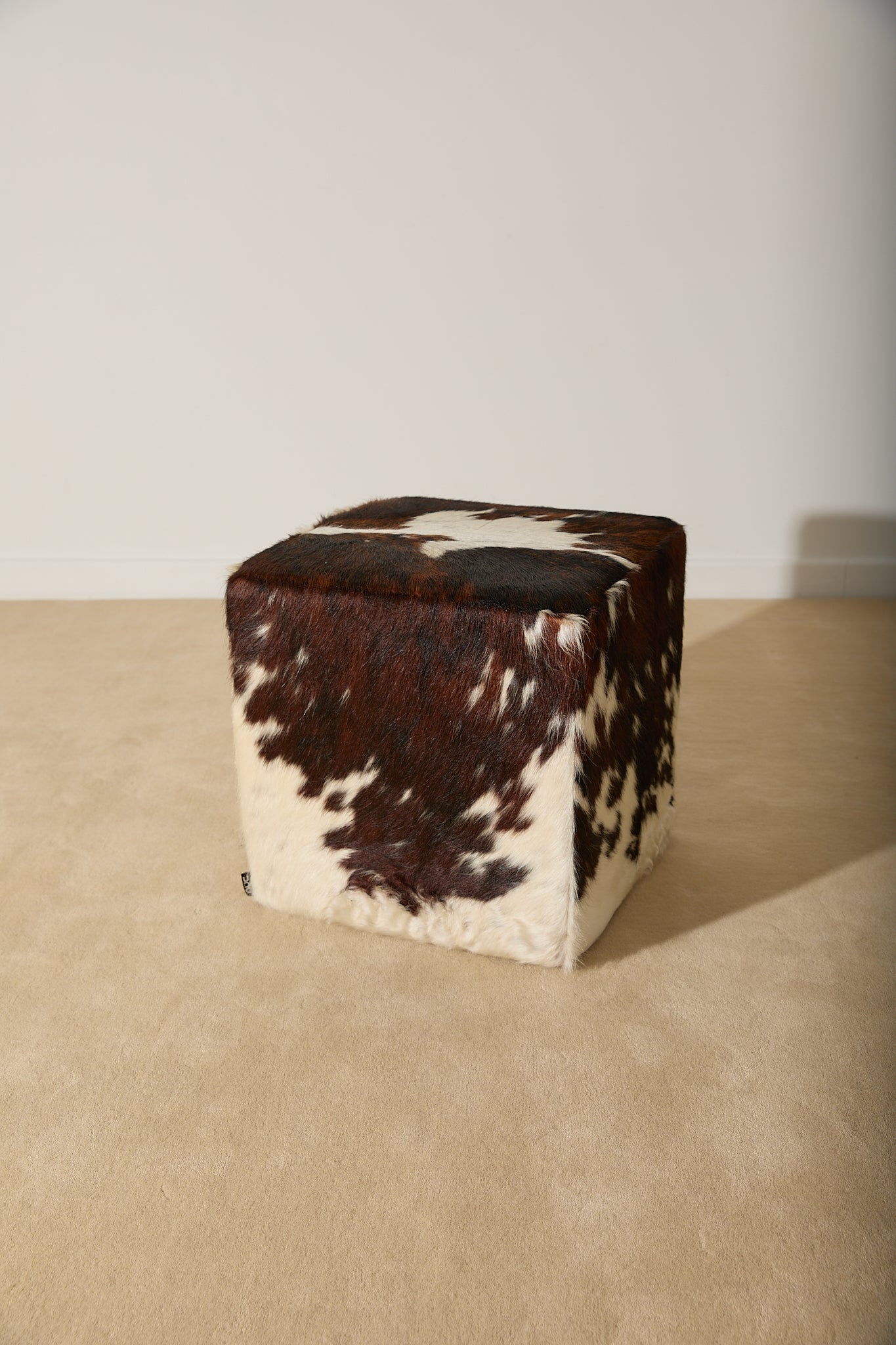 Genuine Cowhide Cube Ottoman – Tri-Color Brown &amp; White Hair-on-Hide Footstool