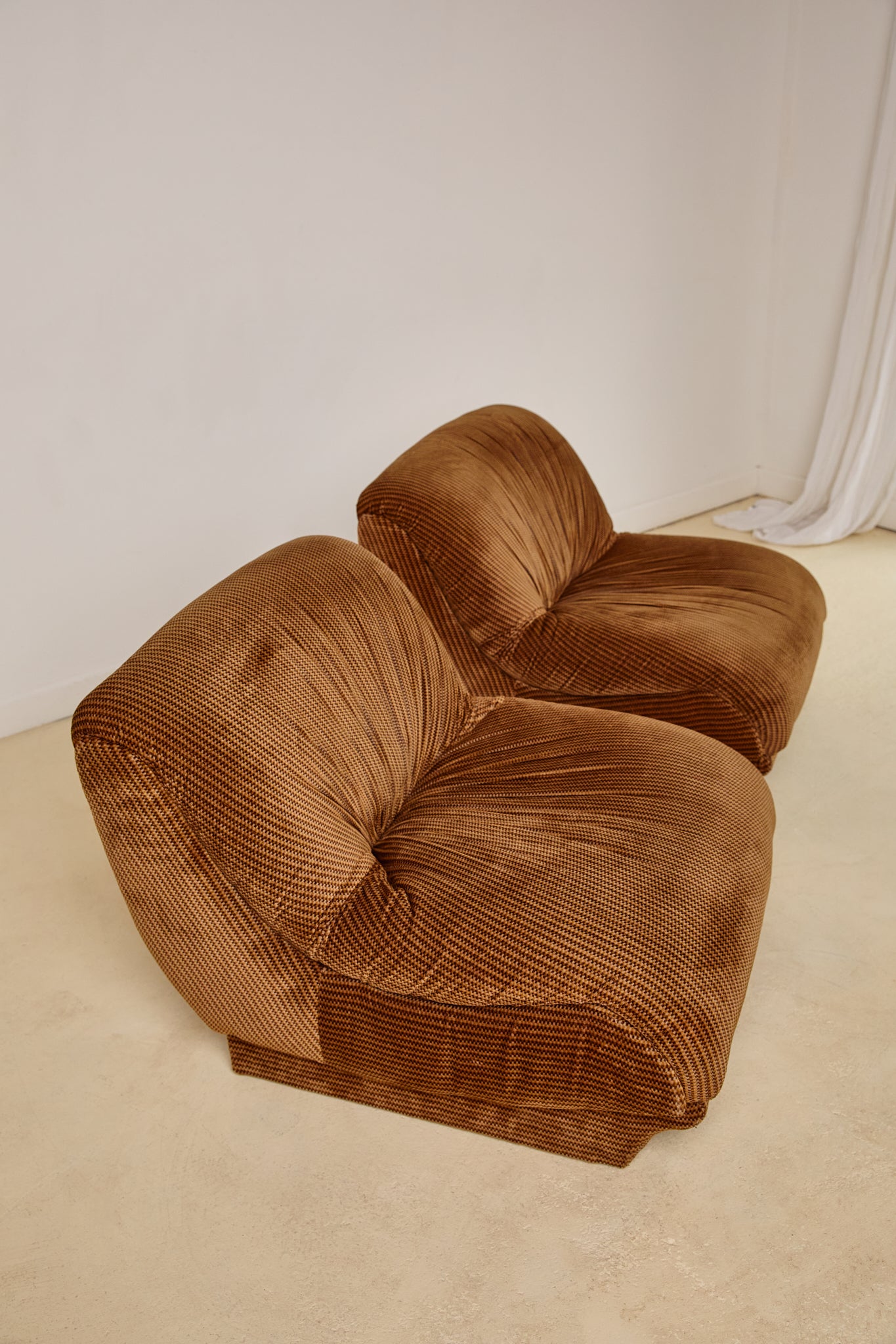Italian Velvet Lounge Chairs 1970s