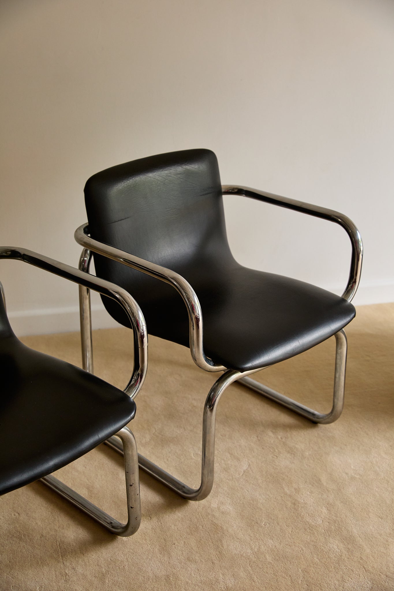 Pair of Vintage Postmodern Italian Black Leather &amp; Tubular Chrome Cantilever Armchairs (c. 1970s–1980s)