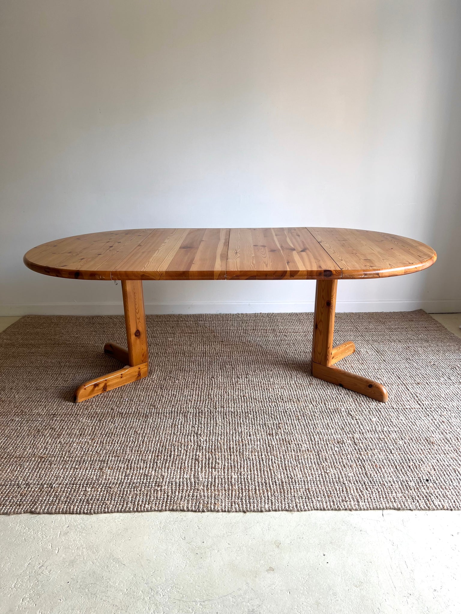 Extendable Pine Dining Table