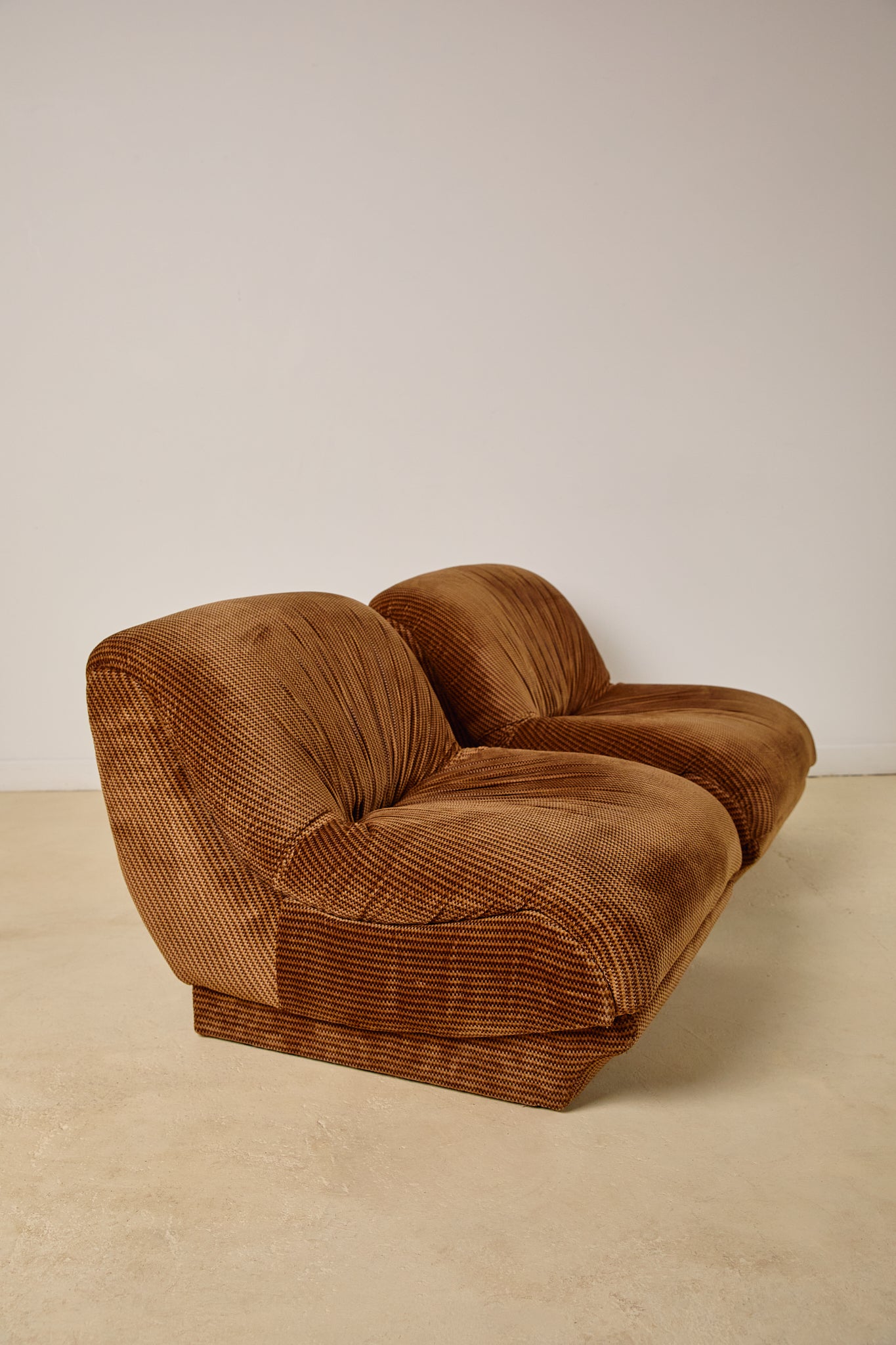 Italian Velvet Lounge Chairs 1970s