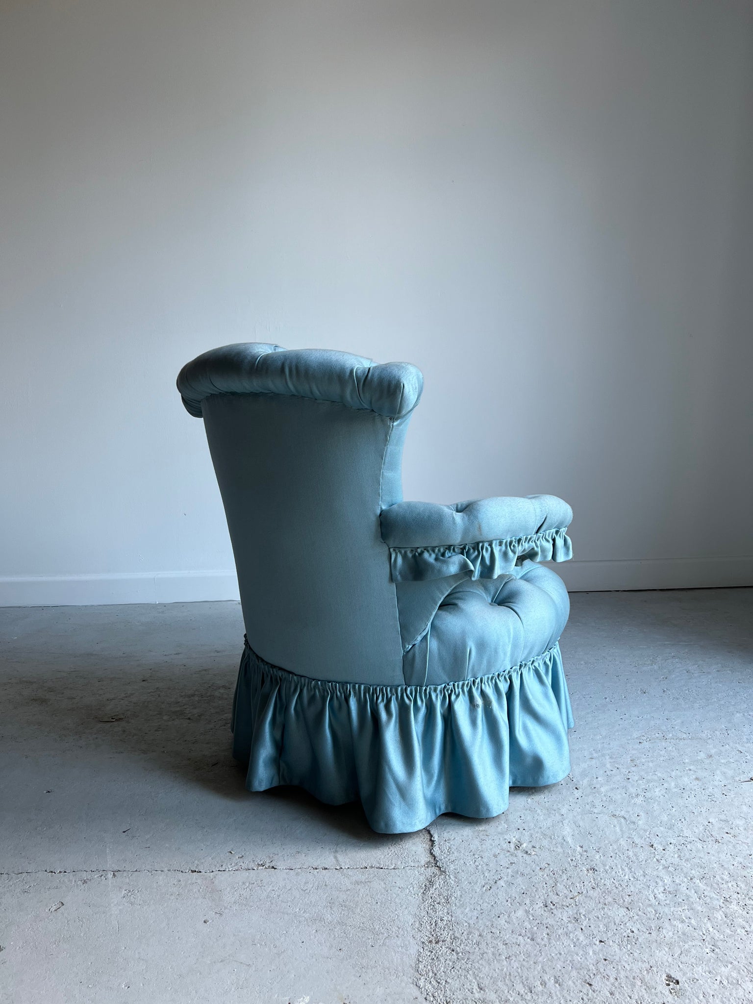 Baby Blue Ruffle Slipper Chair