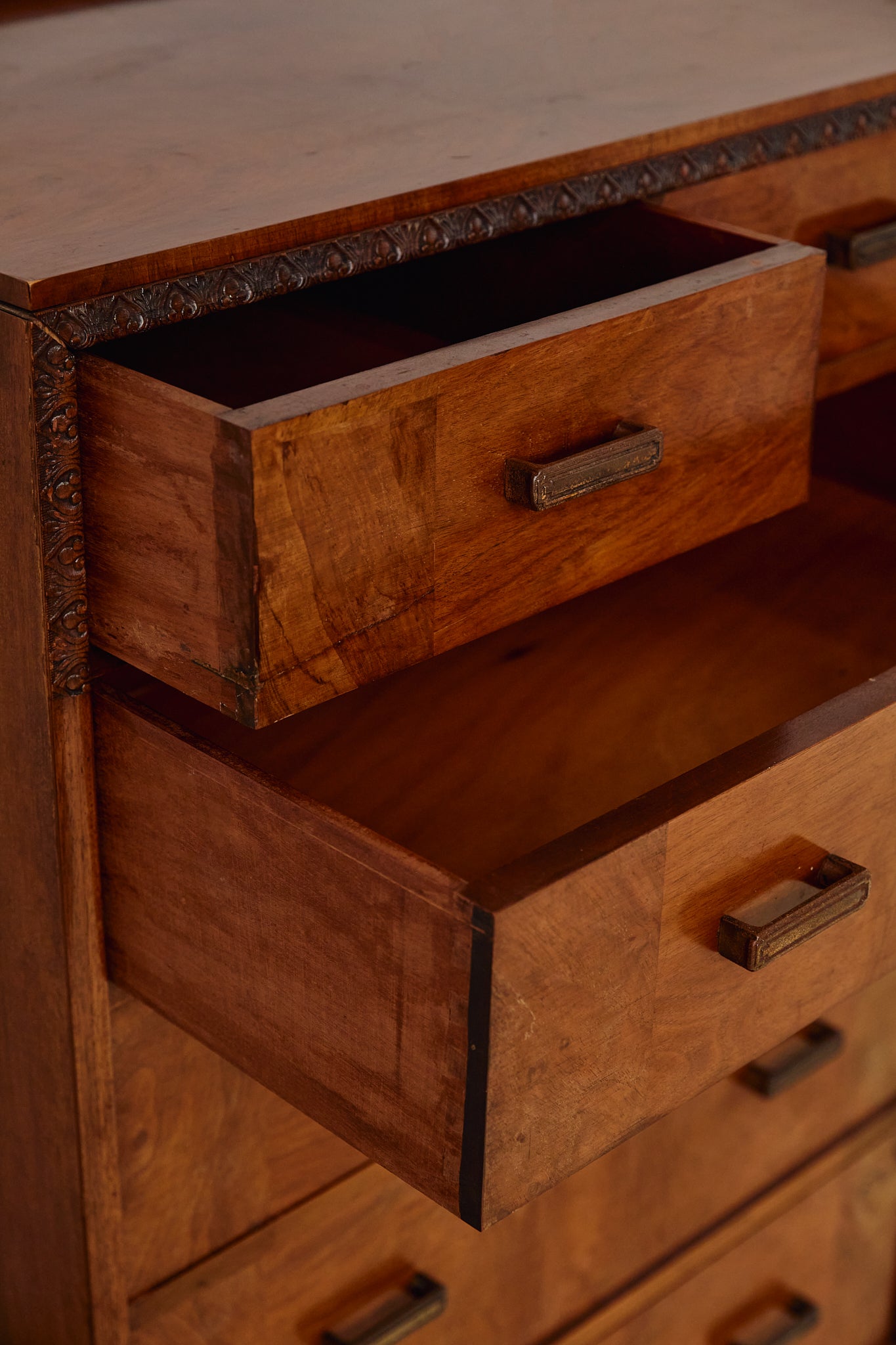 Art Deco Burr Walnut Chest of Drawers