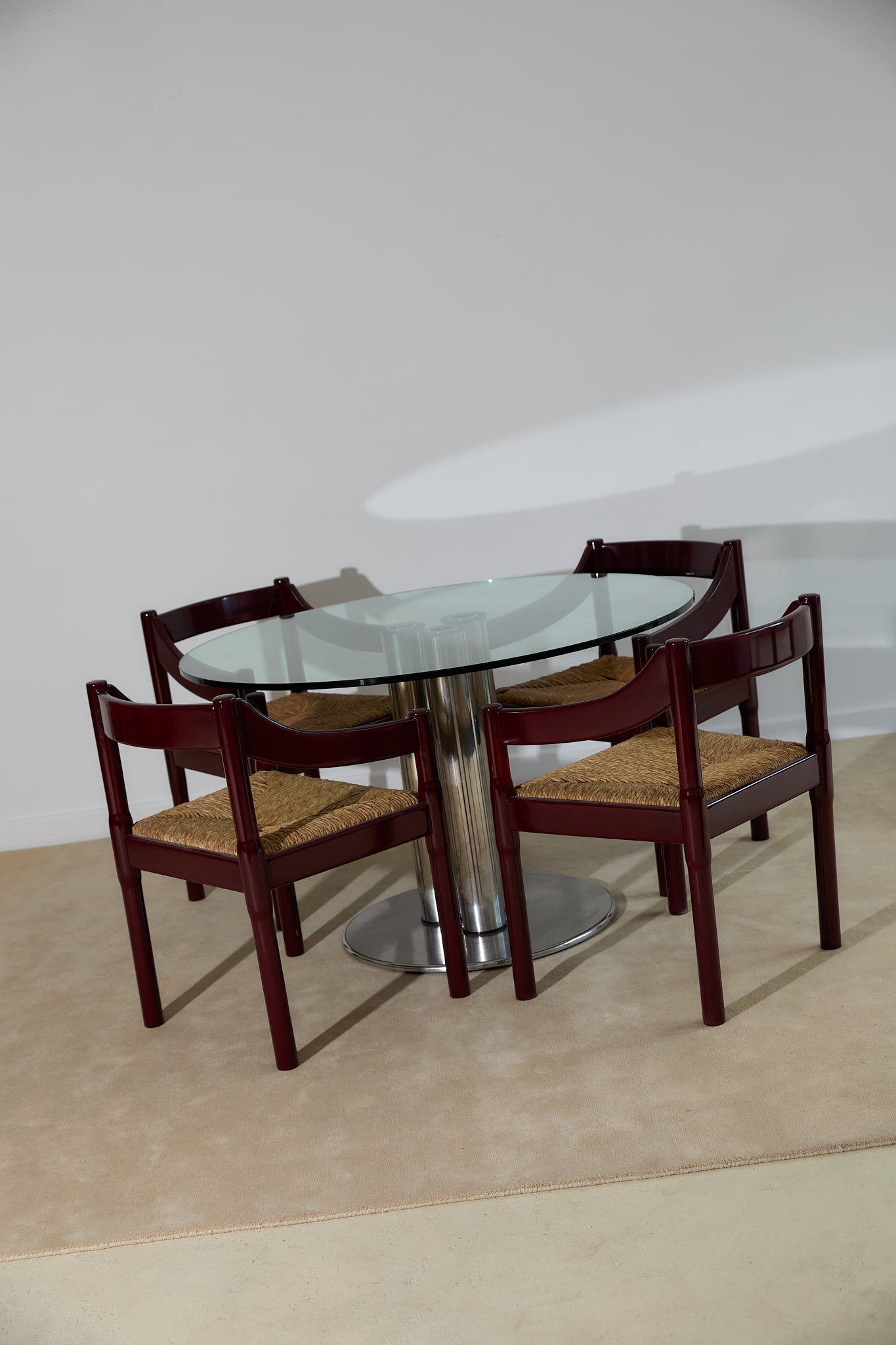 Set of x4 Carimate Carver Chairs in Burgundy