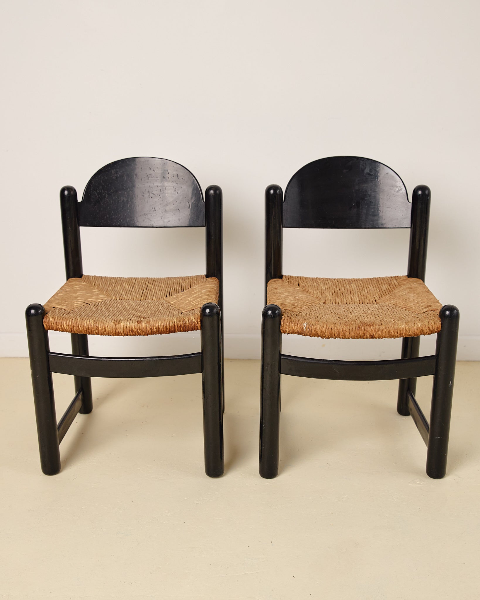 Padova Chairs by Hank Lowenstein Set of x2