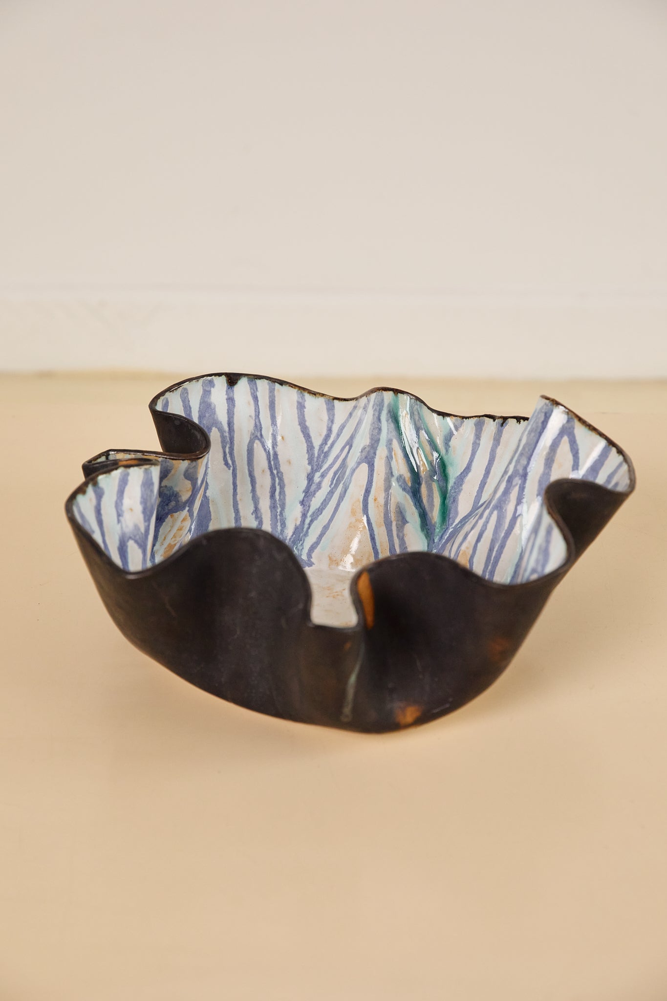 Ceramic Ruffle Bowl