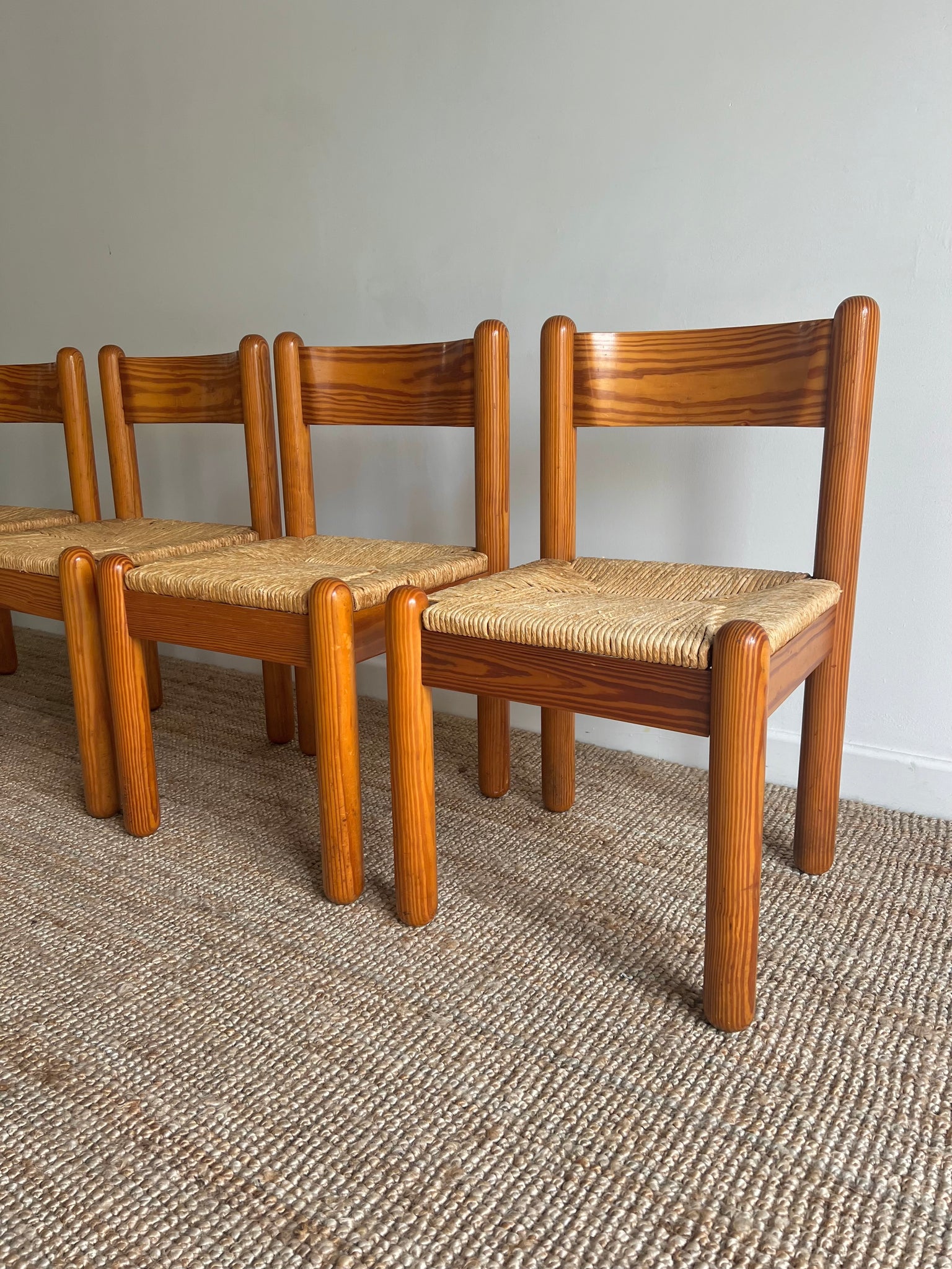 Set of x4 Pine and Rush Dining Chairs