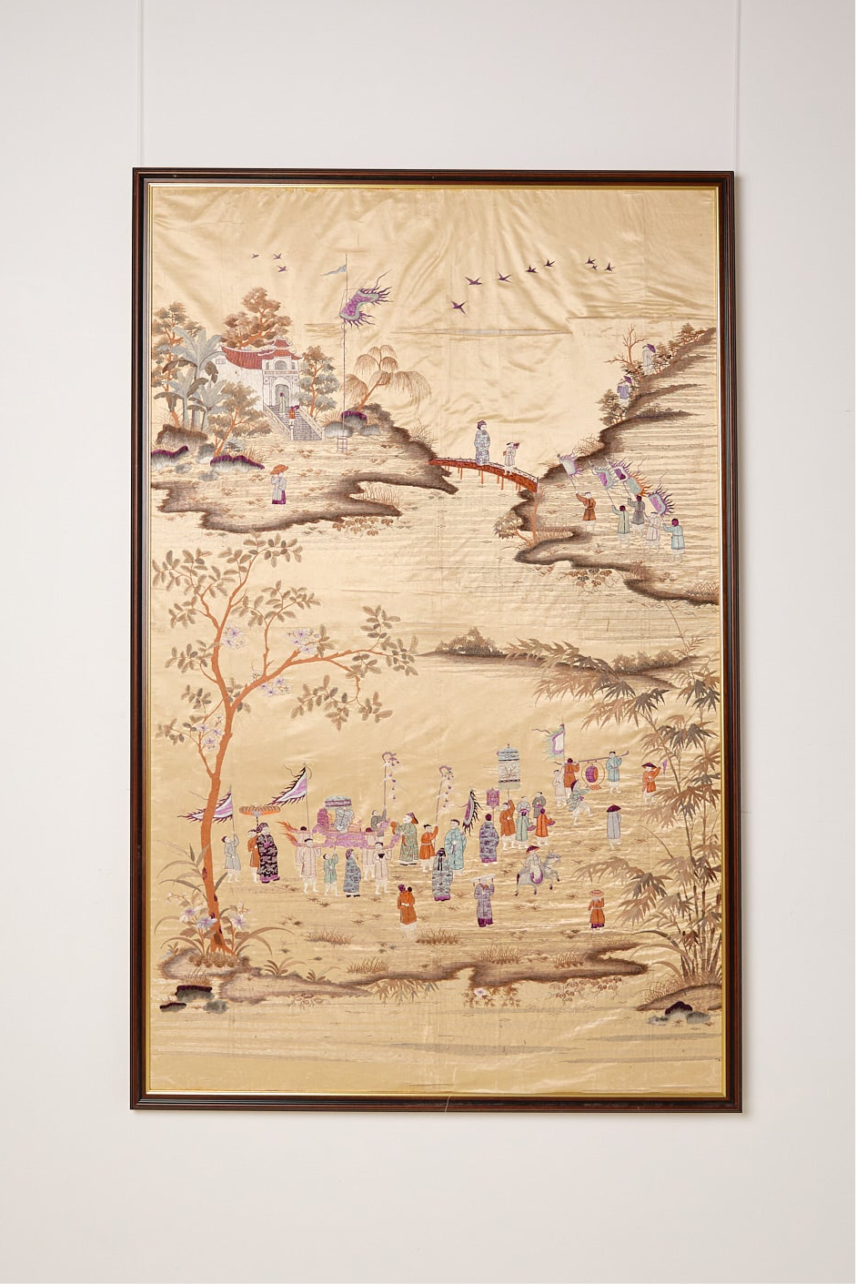 Large Chinese Silk Tapestry