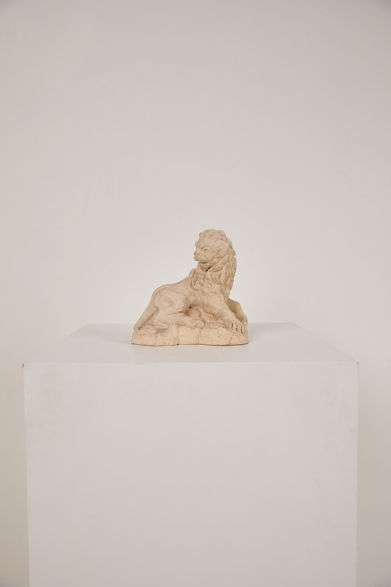 Lion Sculpture