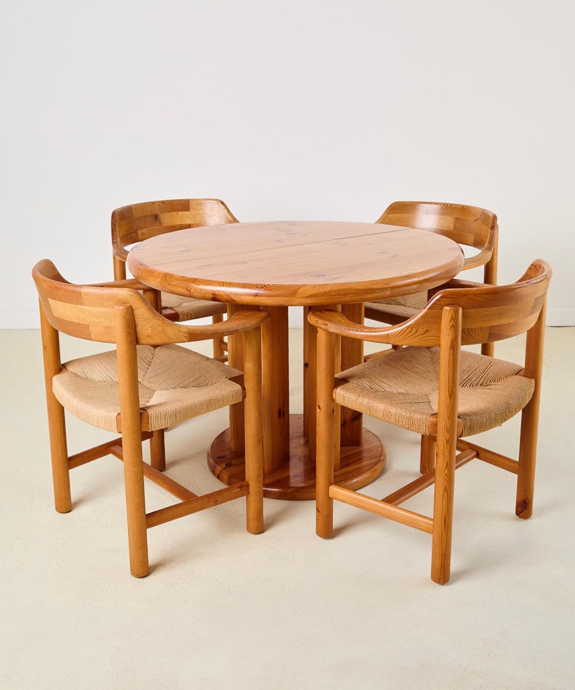 Extendable Rainer Daumiller Pine Dining Table
