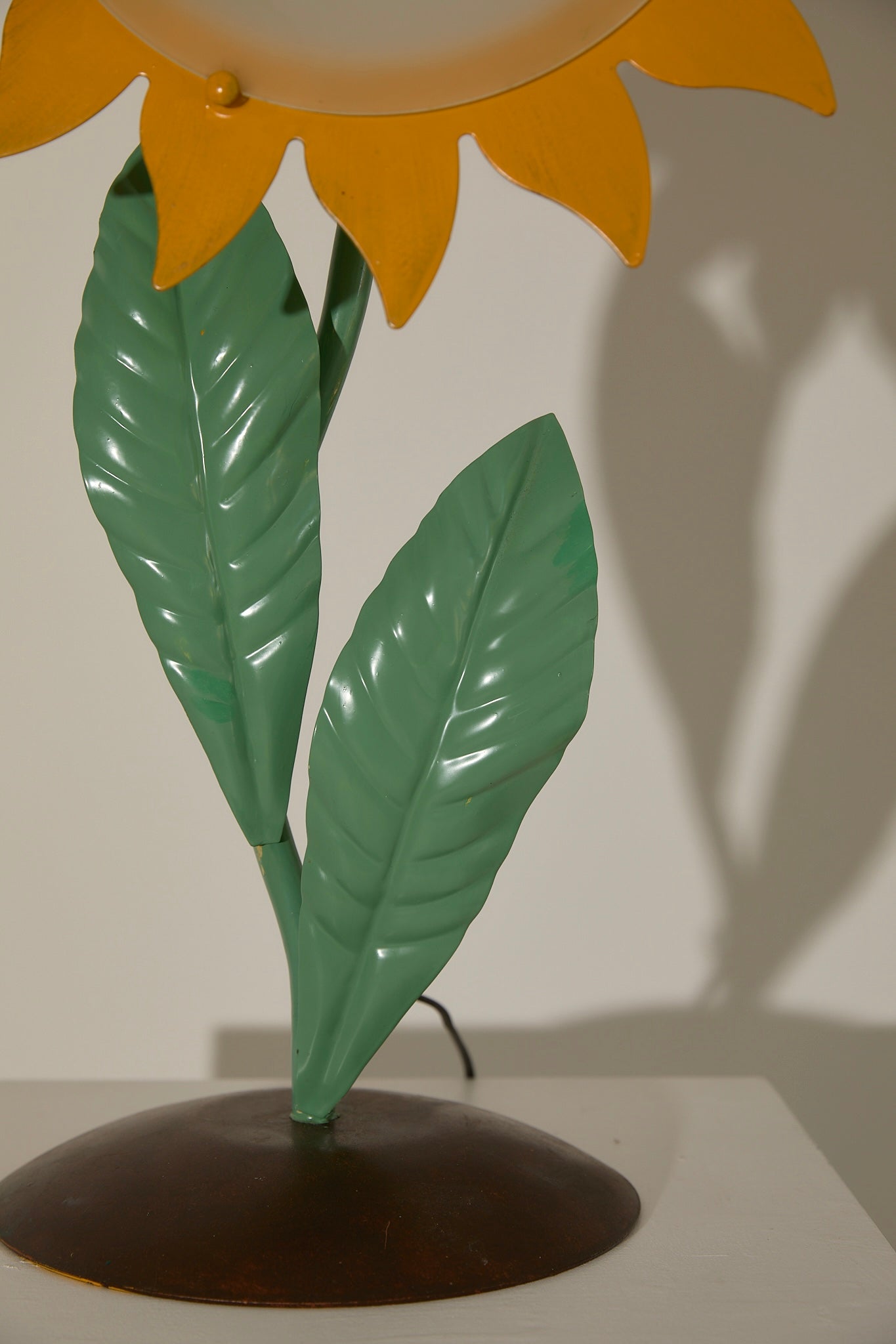 Vintage 1970s Italian Hand-Painted Metal Sunflower Table Lamp