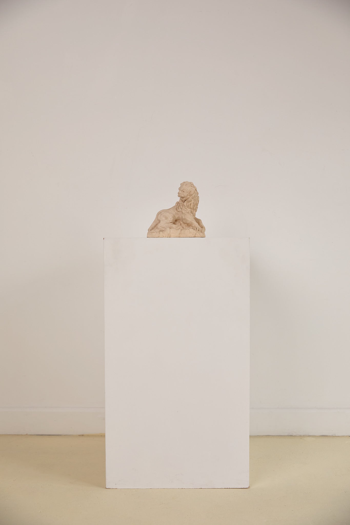 Lion Sculpture