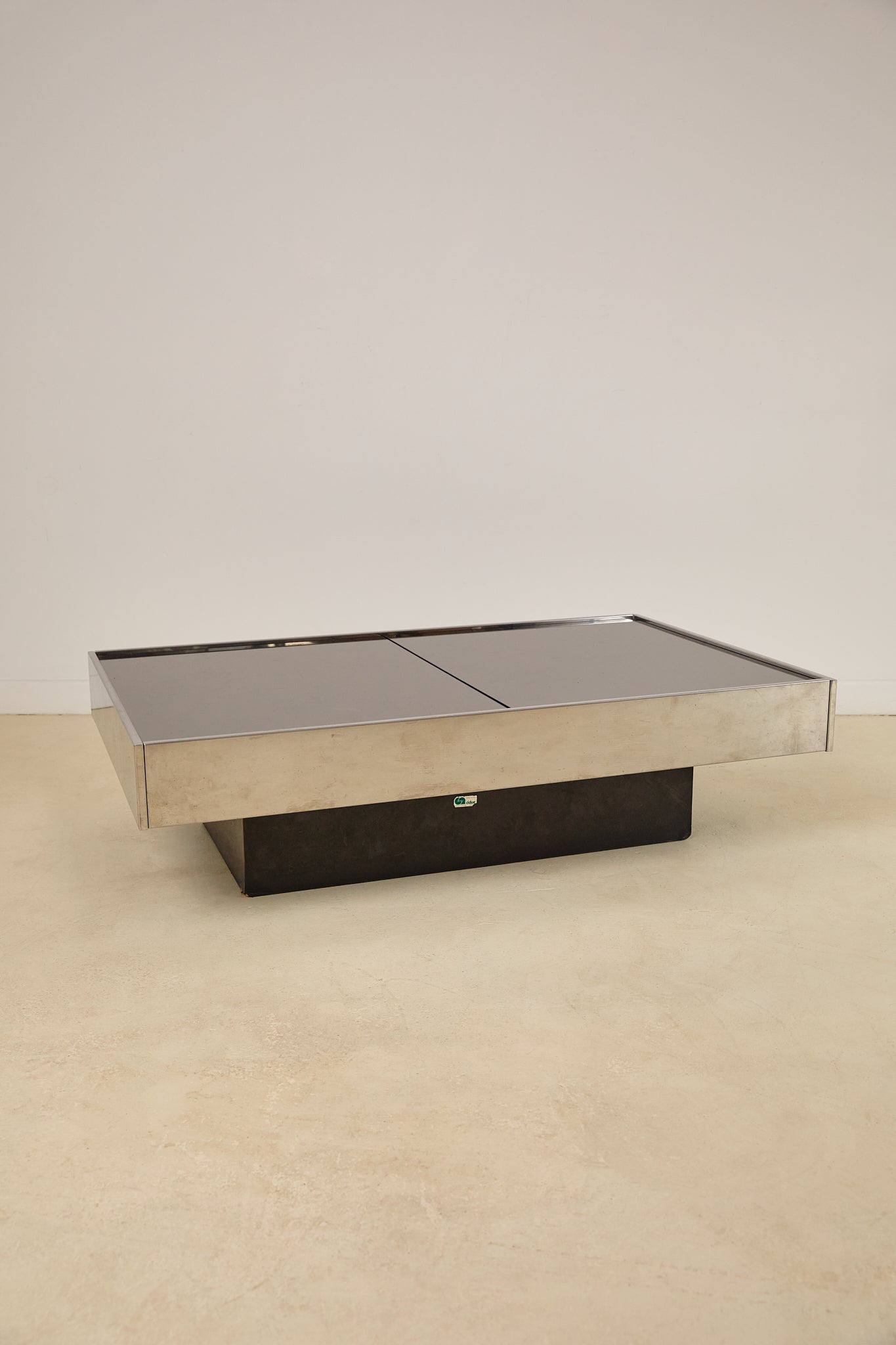 Cattelan Studio for Cidue Coffee Table With Bar