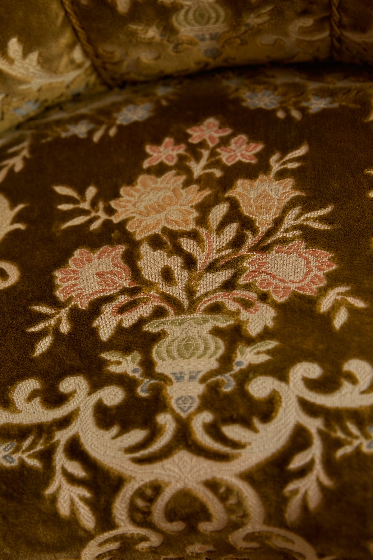 French Vintage Velvet Vanity Stool