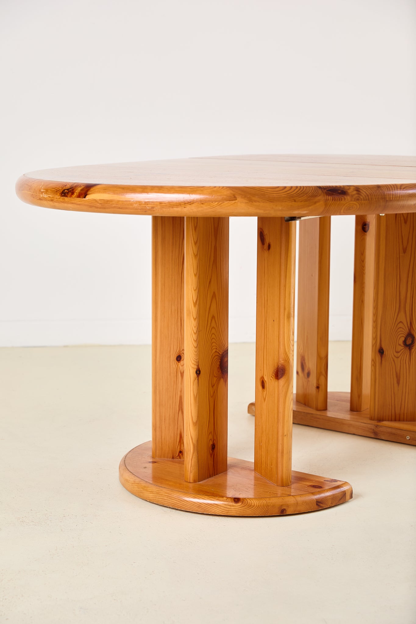Extendable Rainer Daumiller Pine Dining Table
