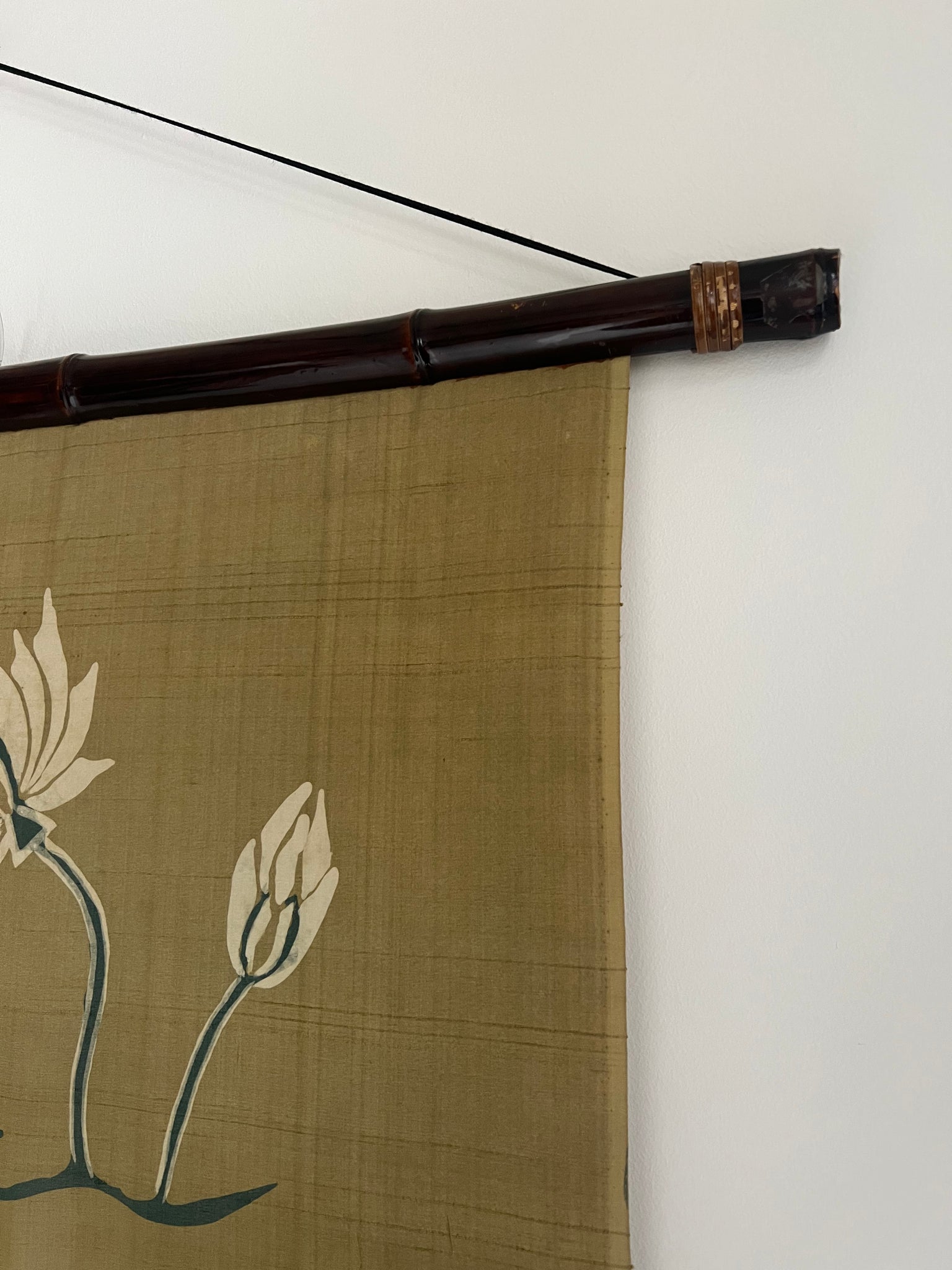 Chinese Silk Bird Bamboo Wall Hanging