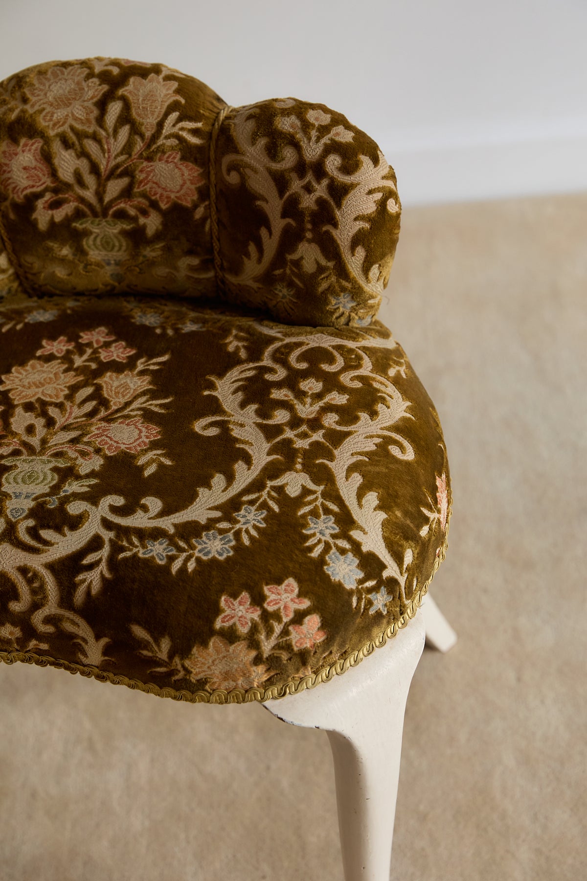 French Vintage Velvet Vanity Stool