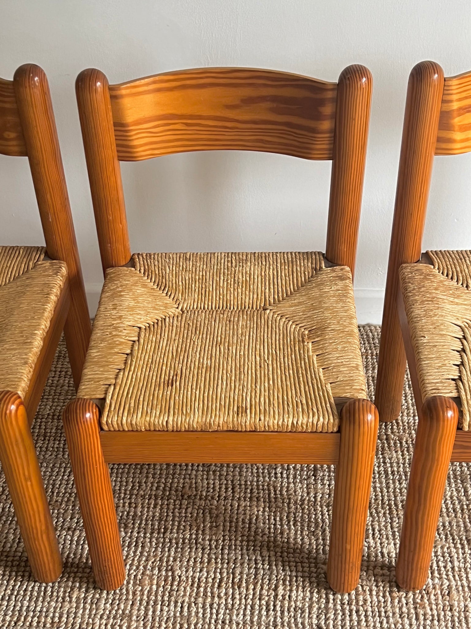 Set of x4 Pine and Rush Dining Chairs