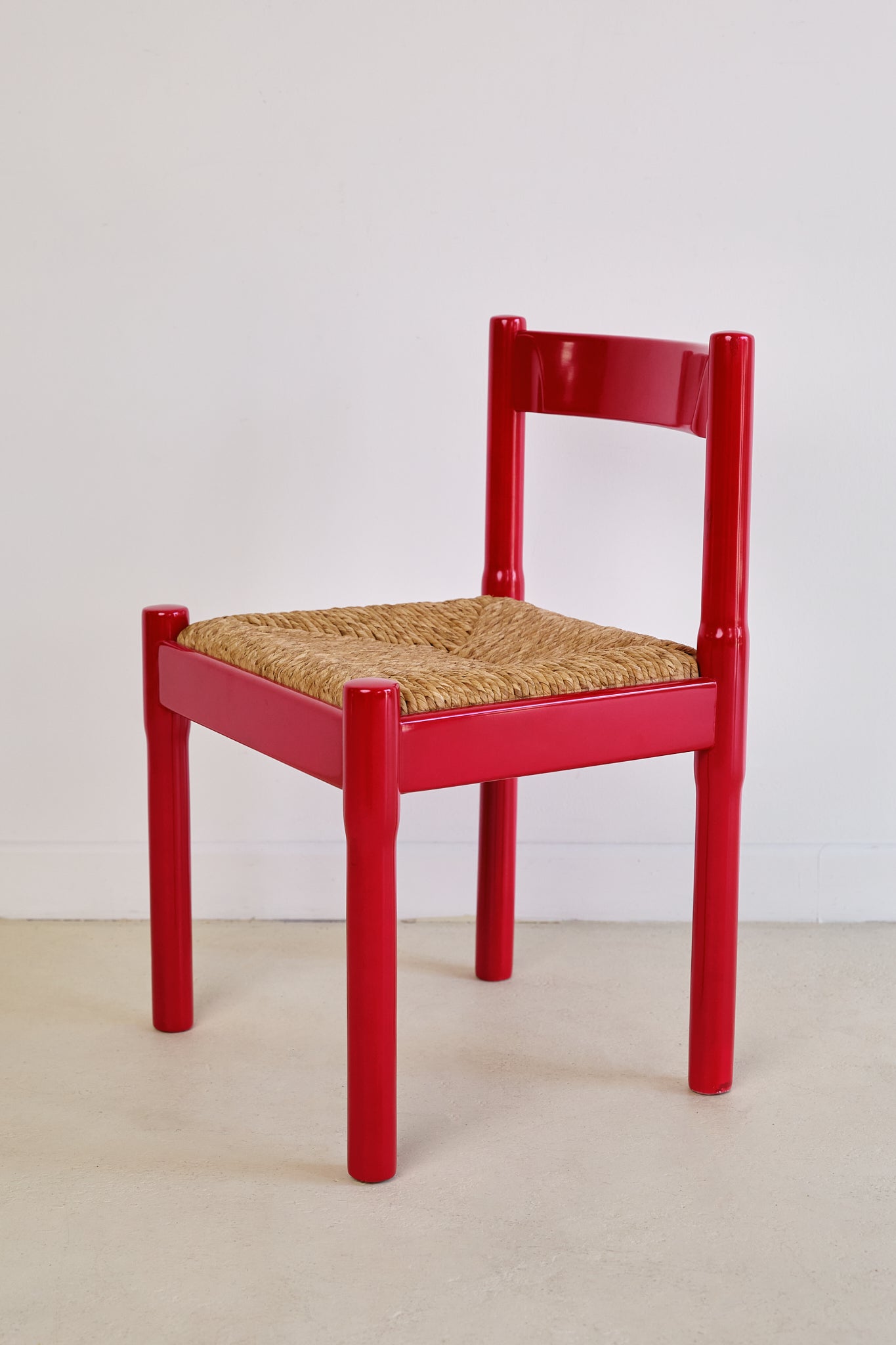 Glossy Red Carimate Chair