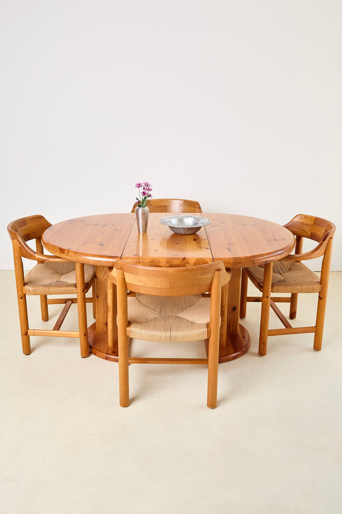 Extendable Rainer Daumiller Pine Dining Table