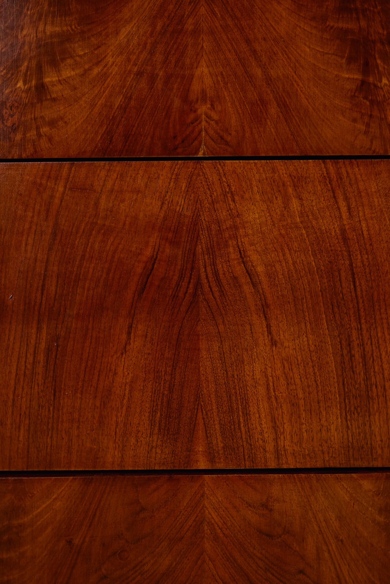 Art Deco Walnut Chest of Drawers