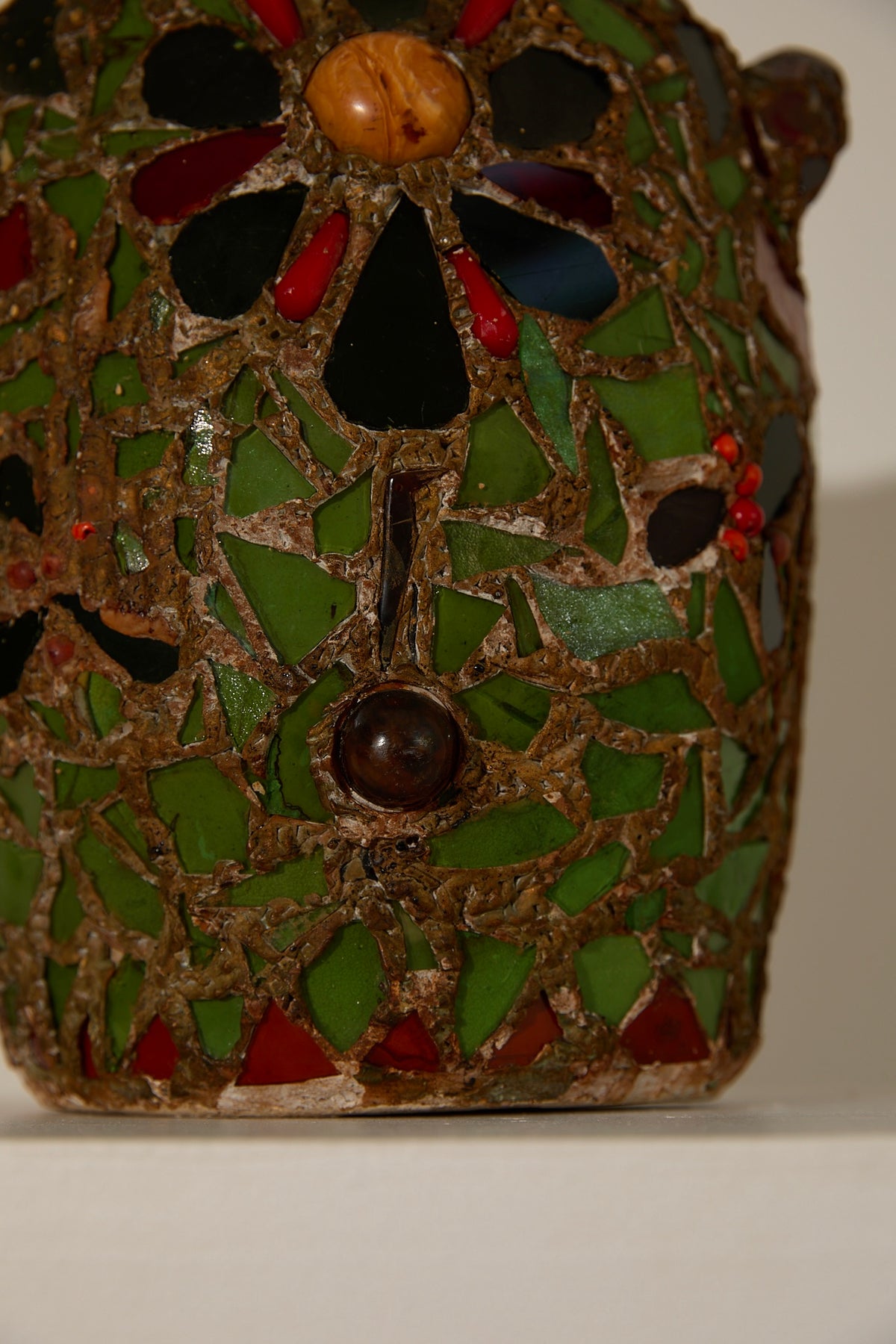 French Pique Assiette Vase
