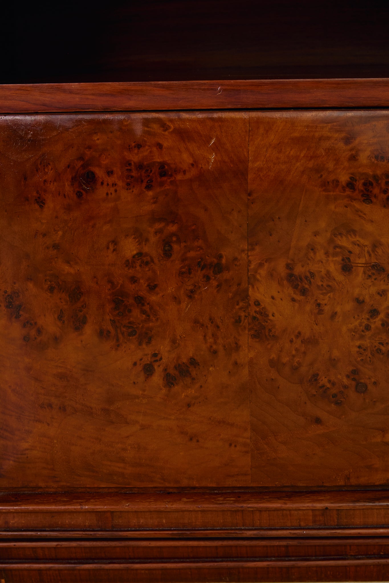 Pair of Italian Burl Walnut and Oak Bedside Tables