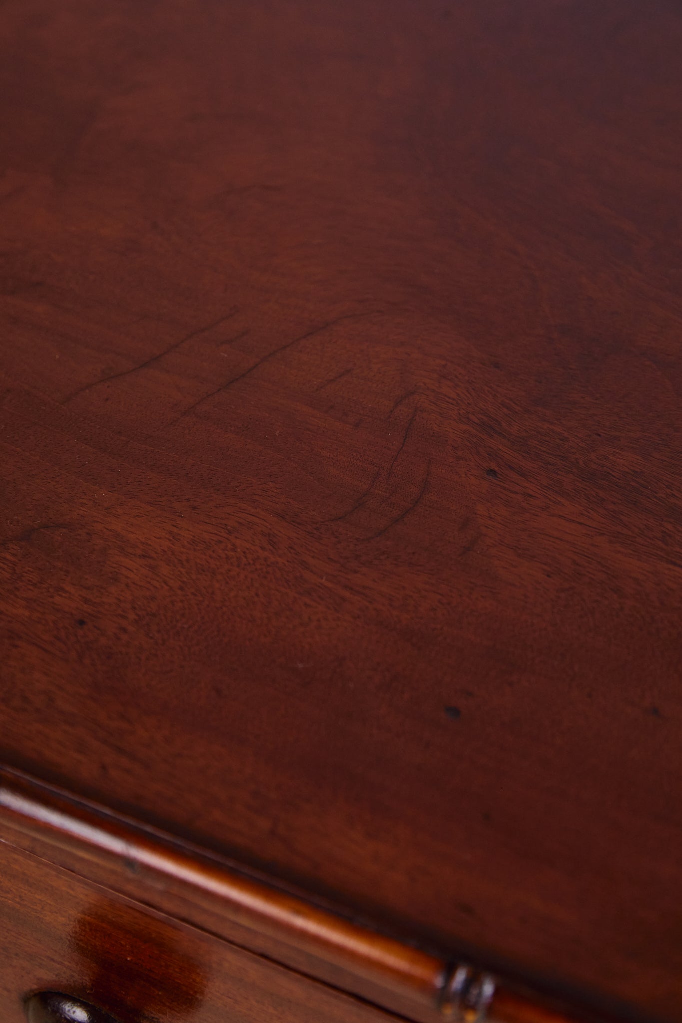 English 19th Century Chest Mahogany Chest With Faux Bamboo Trim