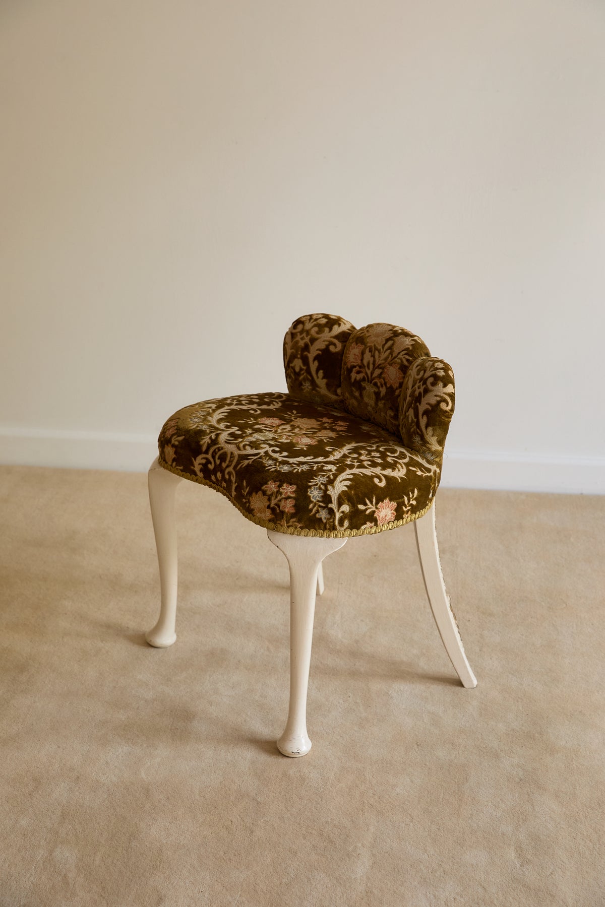 French Vintage Velvet Vanity Stool