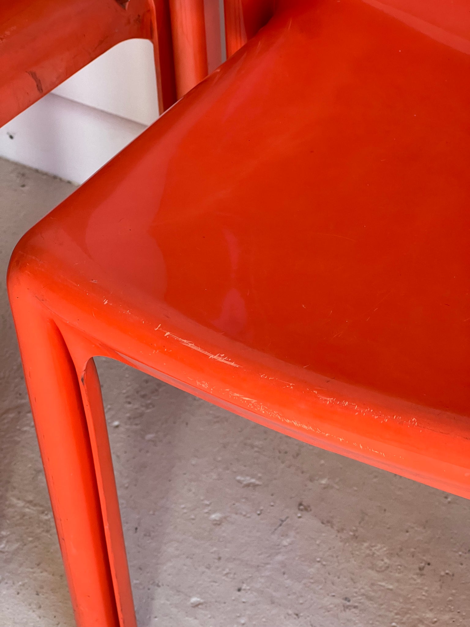 Selene Chairs by Vico Magistretti in Orange x6